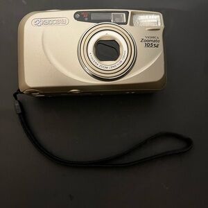 Kyocera Yashica Zoomate 105se